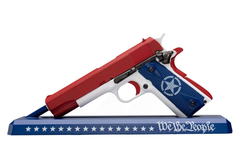 Product image: 1911usa_StandLarge.jpg