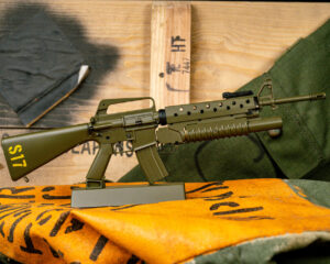 Product image: MiniatureM16A1ODGreenModel.jpg