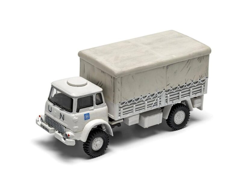Product image: aira02326af-176-airfix-british-army-4-ton-4-x-4-gs-truck-preorder-squadron-model-models_82204780.jpg