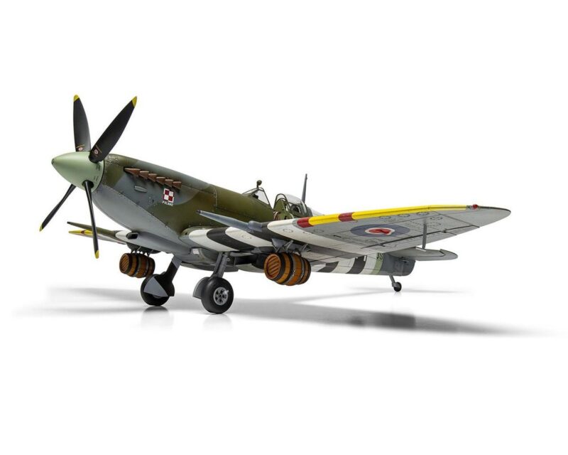 Product image: aira17001a-124-airfix-supermarine-spitfire-mkixc-flying-dray-future-squadron-model-models_225492.jpg