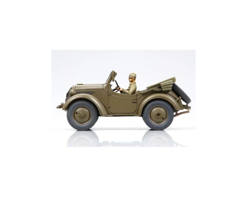 Product image: tam32558-148-japanese-type-95-kurogane-4x4-light-vehicle-squadron-model-models_79370.1664757142.jpg