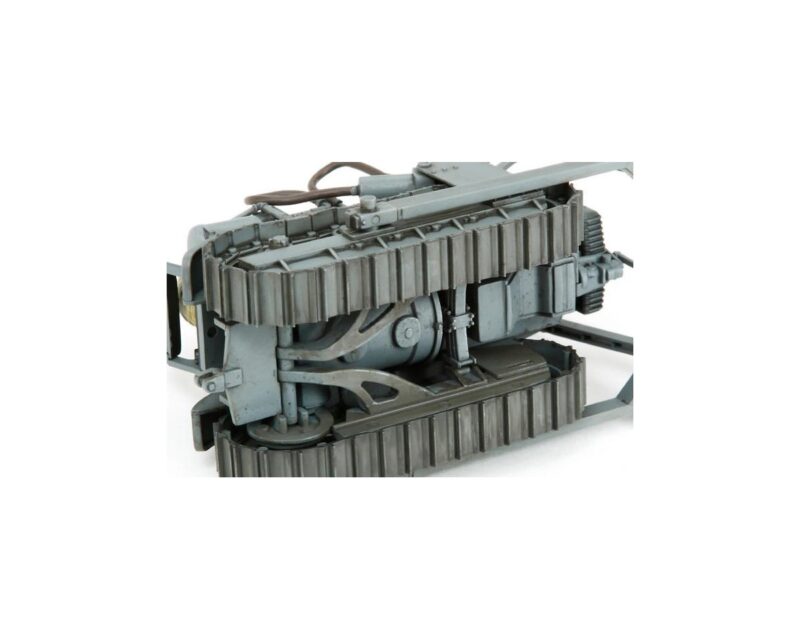 Product image: tam32565-148-komatsu-g40-bulldozer-squadron-model-models_34282.1664755781.jpg