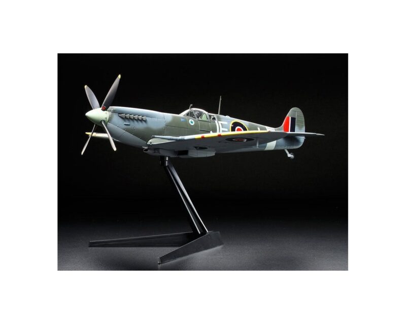 tam60319-132-supermarine-spitfire-mk-ixc-fighter-squadron-model-models_17004.1664755666.jpg Product image: tam60319-132-supermarine-spitfire-mk-ixc-fighter-squadron-model-models_17004.1664755666.jpg