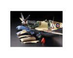 tam60320-132-supermarine-spitfire-mk-viii-aircraft-squadron-model-models_44075.1664754339.jpg Product image: tam60320-132-supermarine-spitfire-mk-viii-aircraft-squadron-model-models_44075.1664754339.jpg